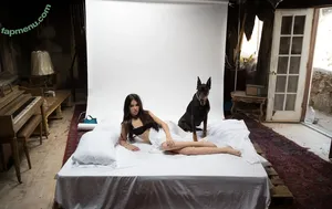 Madison Beer / madisonbeer nude photo #0952