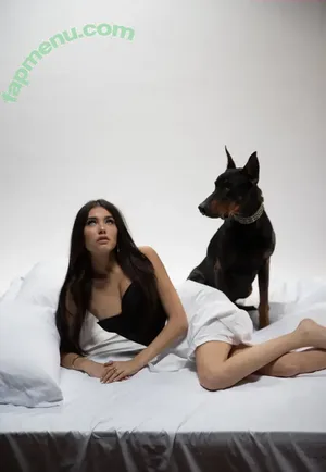 Madison Beer / madisonbeer nude photo #0977