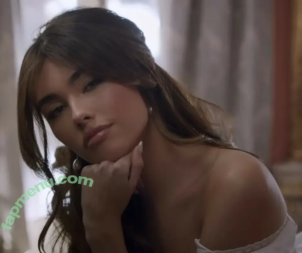 Madison Beer nude photo #0003 (MadisonBeerMusic / MadisonElleBeer / madisonbeer)
