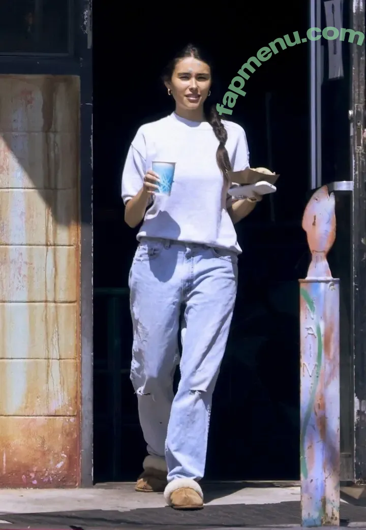 Madison Beer nude photo #0419 (madisonbeer)