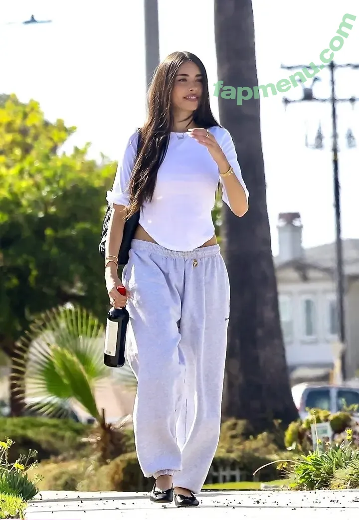 Madison Beer nude photo #0661 (madisonbeer)