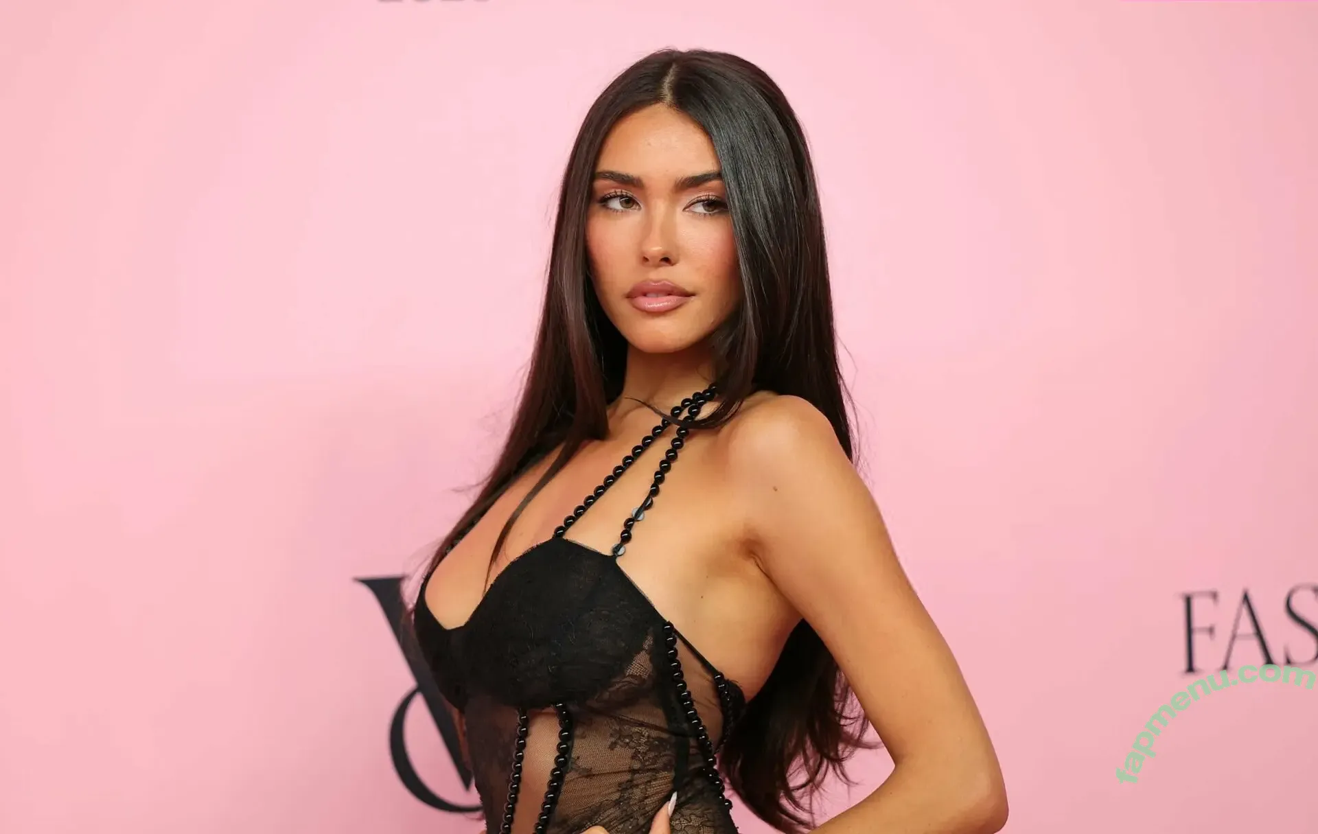 Madison Beer nude photo #0756 (MadisonBeerMusic / MadisonElleBeer / madisonbeer)