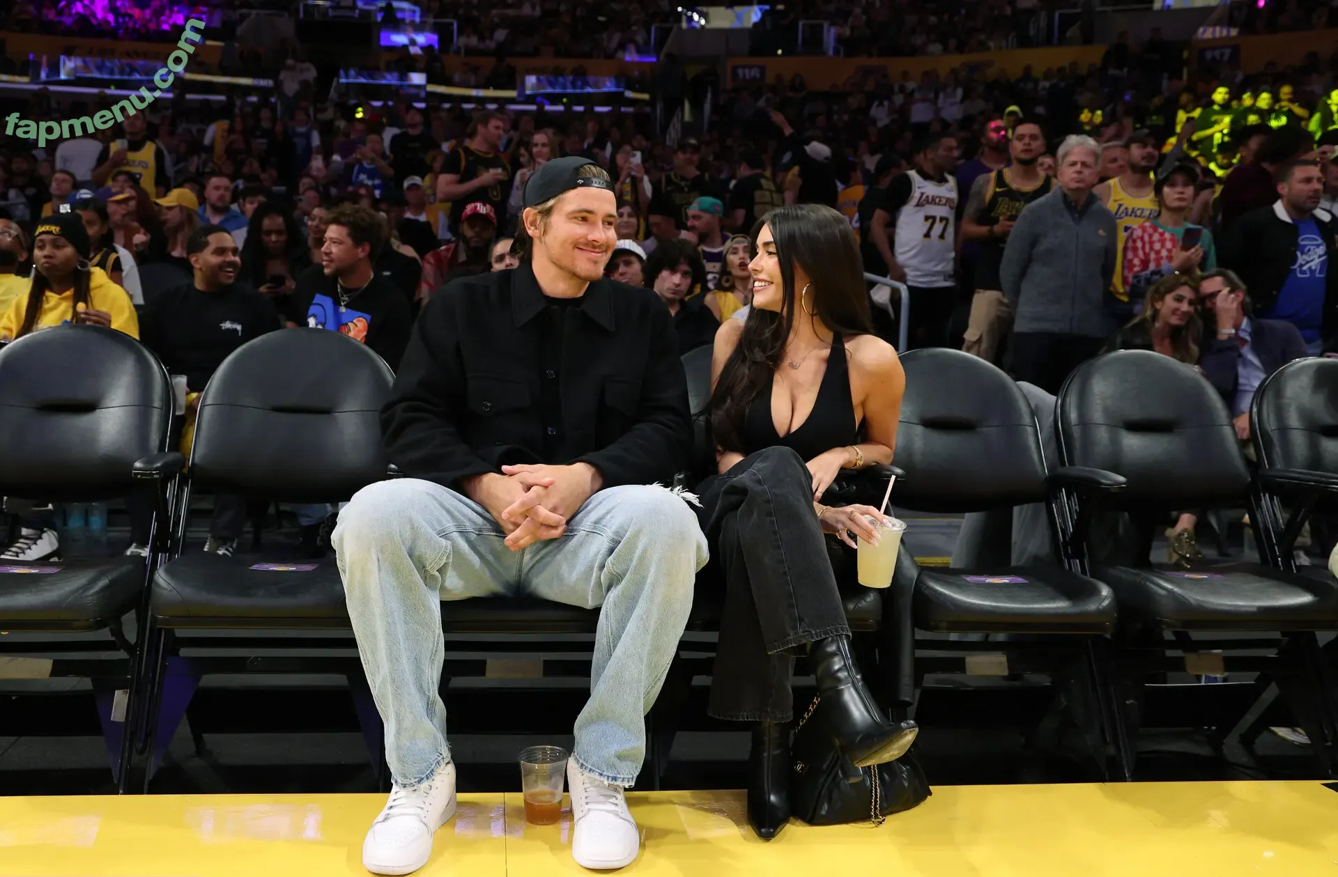 Madison Beer nude photo #0820 (madisonbeer)