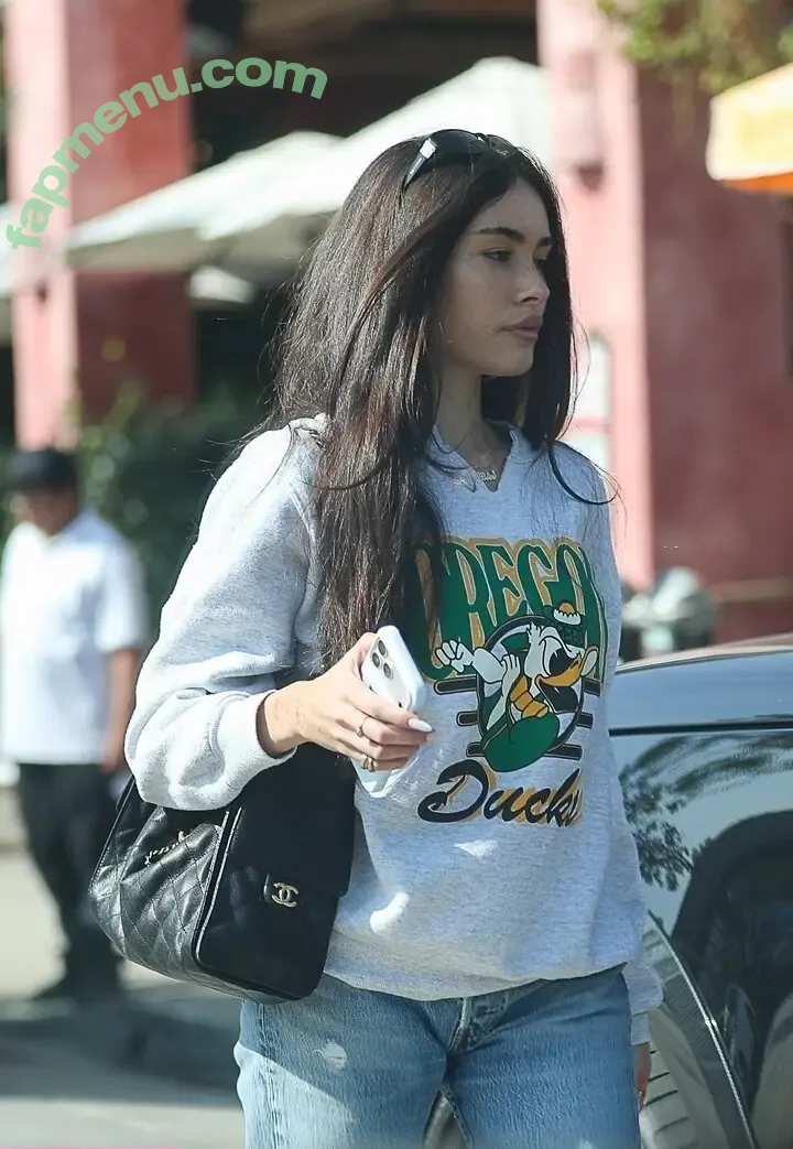 Madison Beer nude photo #0864 (madisonbeer)