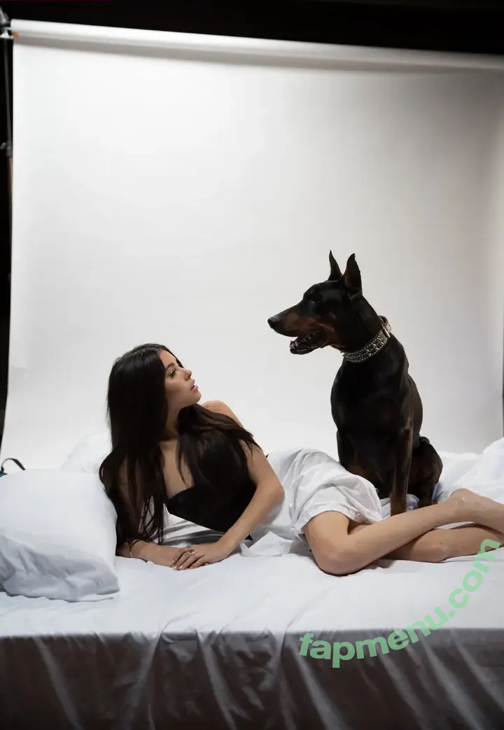 Madison Beer nude photo #0934 (madisonbeer)