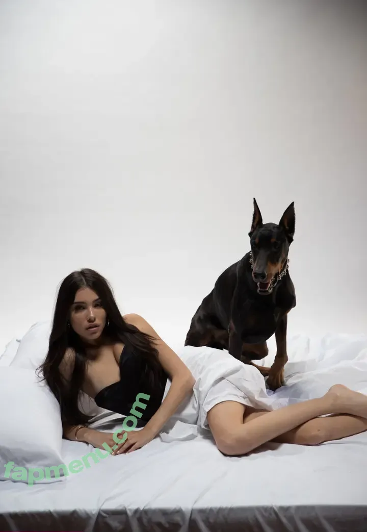 Madison Beer nude photo #0974 (madisonbeer)