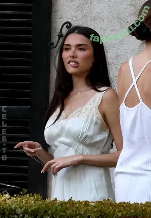 Madison Beer / MadisonBeerMusic / MadisonElleBeer / madisonbeer nude photo #1049