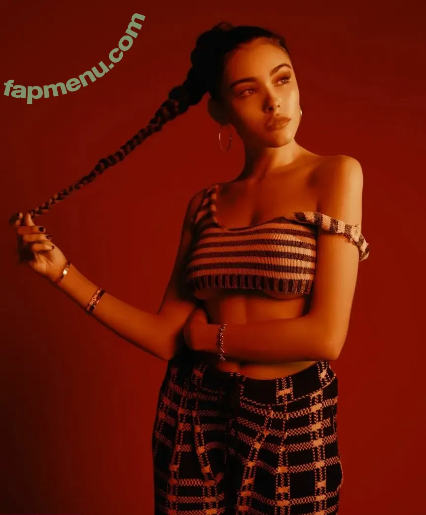 Madison Beer nude photo #1025 (madisonbeer)