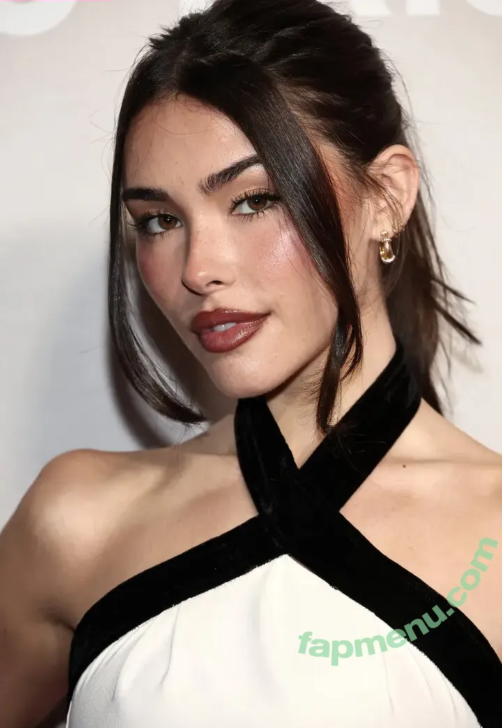 Madison Beer nude photo #1037 (MadisonBeerMusic / MadisonElleBeer / madisonbeer)