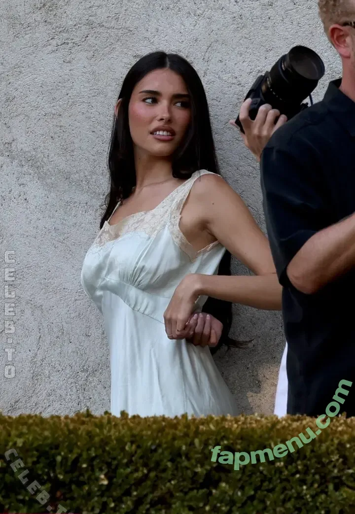 Madison Beer nude photo #1043 (MadisonBeerMusic / MadisonElleBeer / madisonbeer)