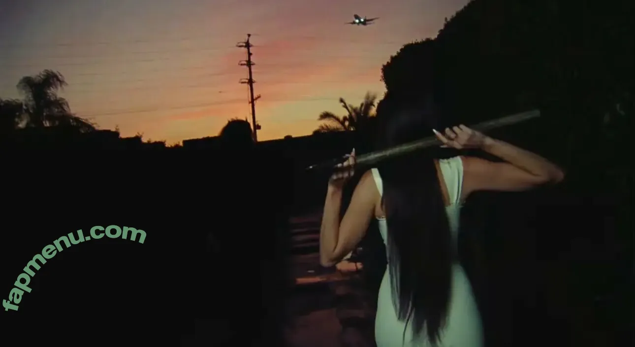 Madison Beer nude photo #1193 (madisonbeer)