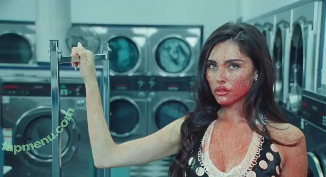 Madison Beer nude photo #1194 (madisonbeer)