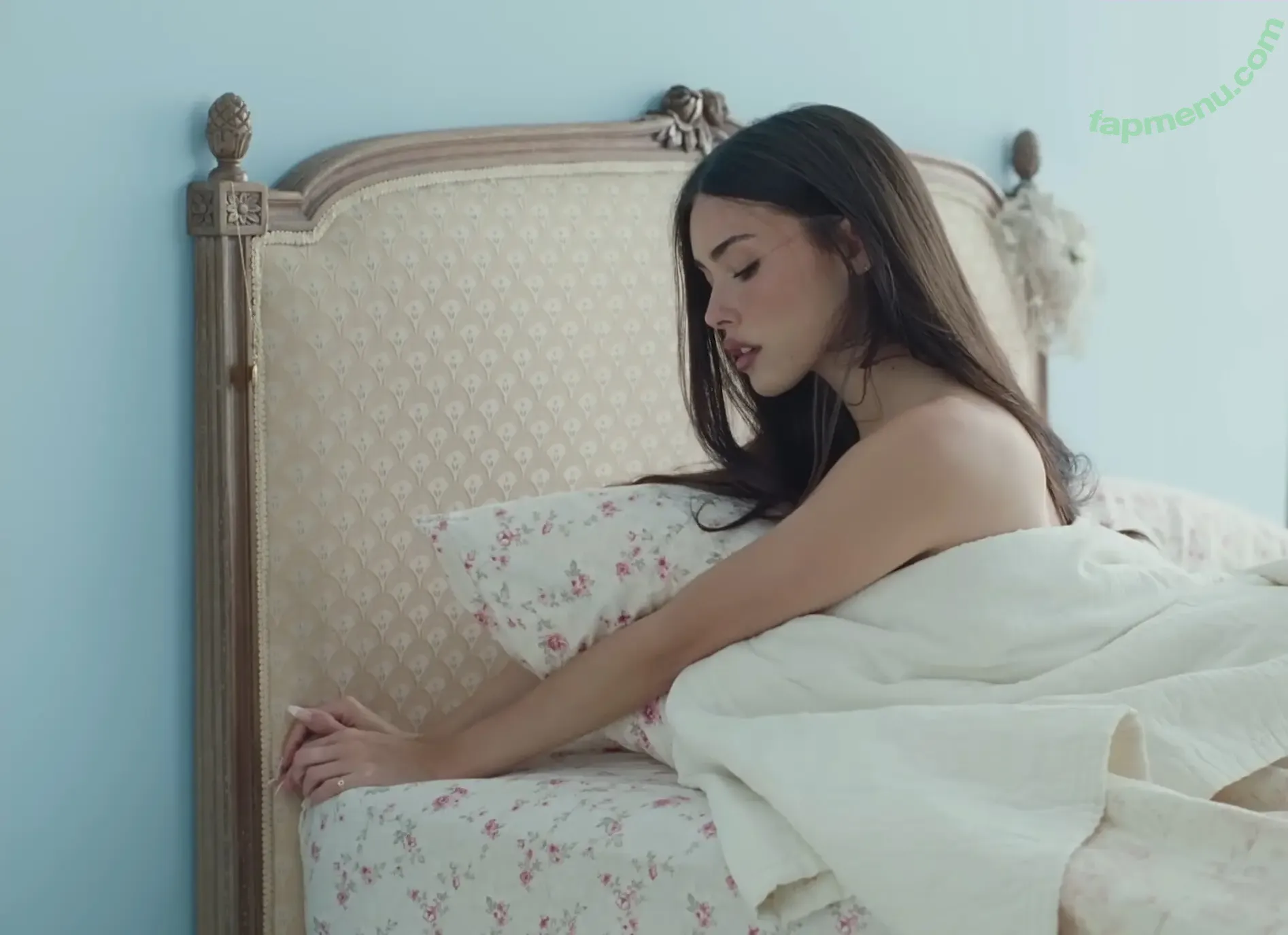 Madison Beer nude photo #1204 (madisonbeer)