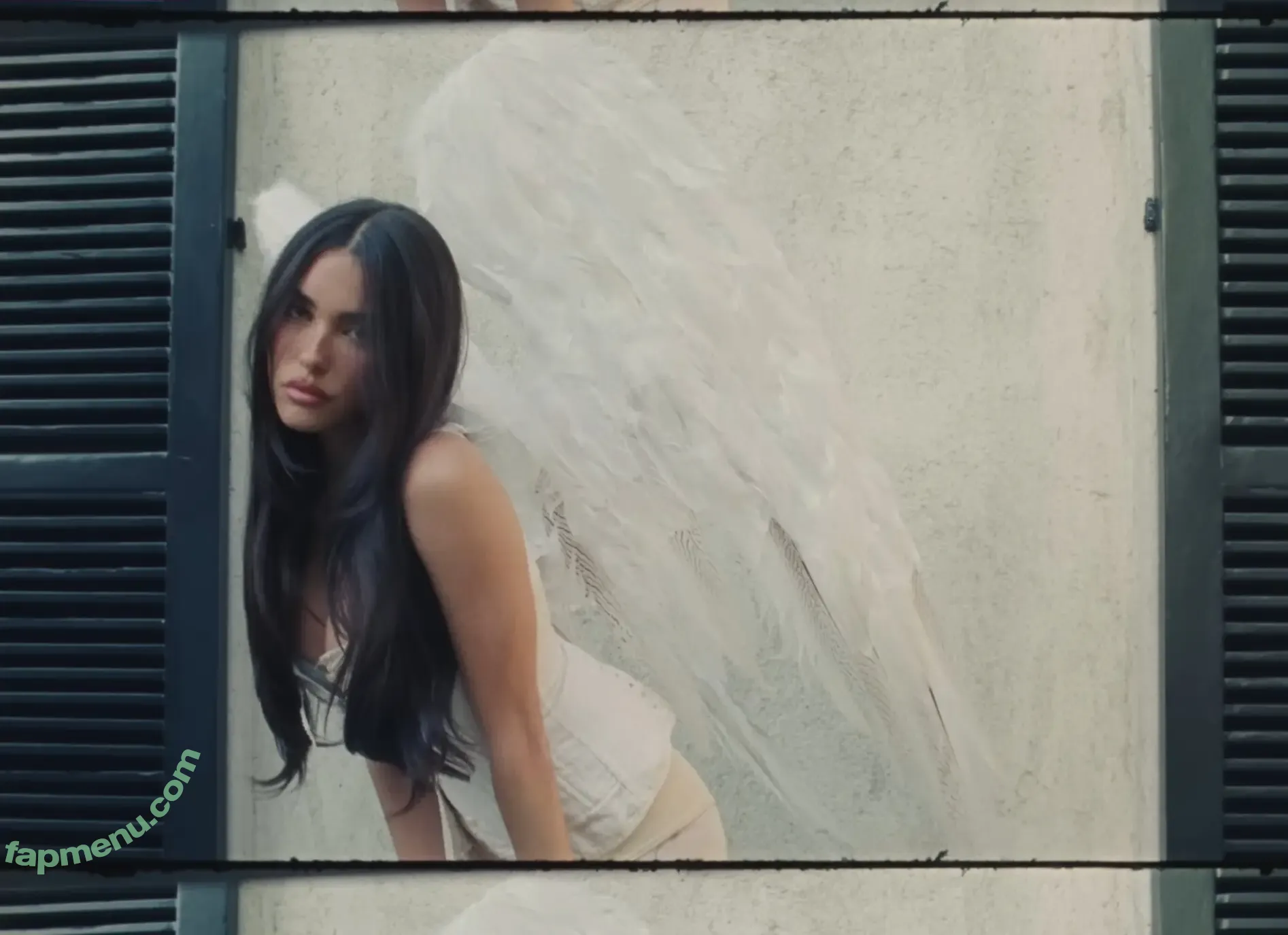 Madison Beer nude photo #1226 (MadisonBeerMusic / MadisonElleBeer / madisonbeer)