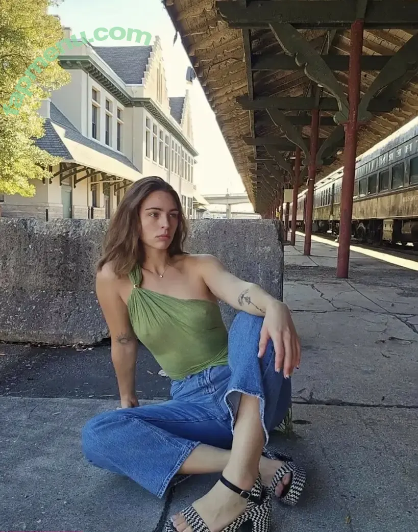 Madison Fry nude photo #0073 (MadFry46 / the_madfry)