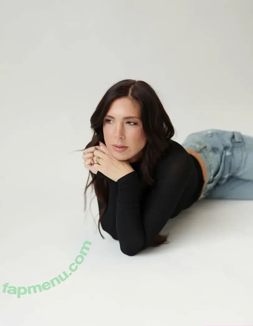 Madison Humphrey nude photo #0085 (humphrey_is_me / madison_humphrey / madisonhumphre)