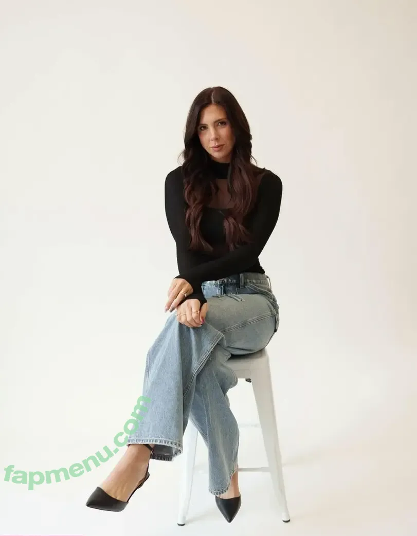 Madison Humphrey nude photo #0087 (humphrey_is_me / madison_humphrey / madisonhumphre)