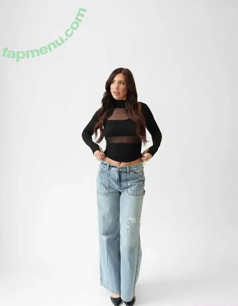 Madison Humphrey nude photo #0091 (humphrey_is_me / madison_humphrey / madisonhumphre)