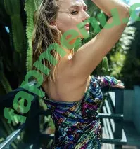 Madison Iseman nude photo #0018 (Jumanji / itsmsmadi / madisoniseman)