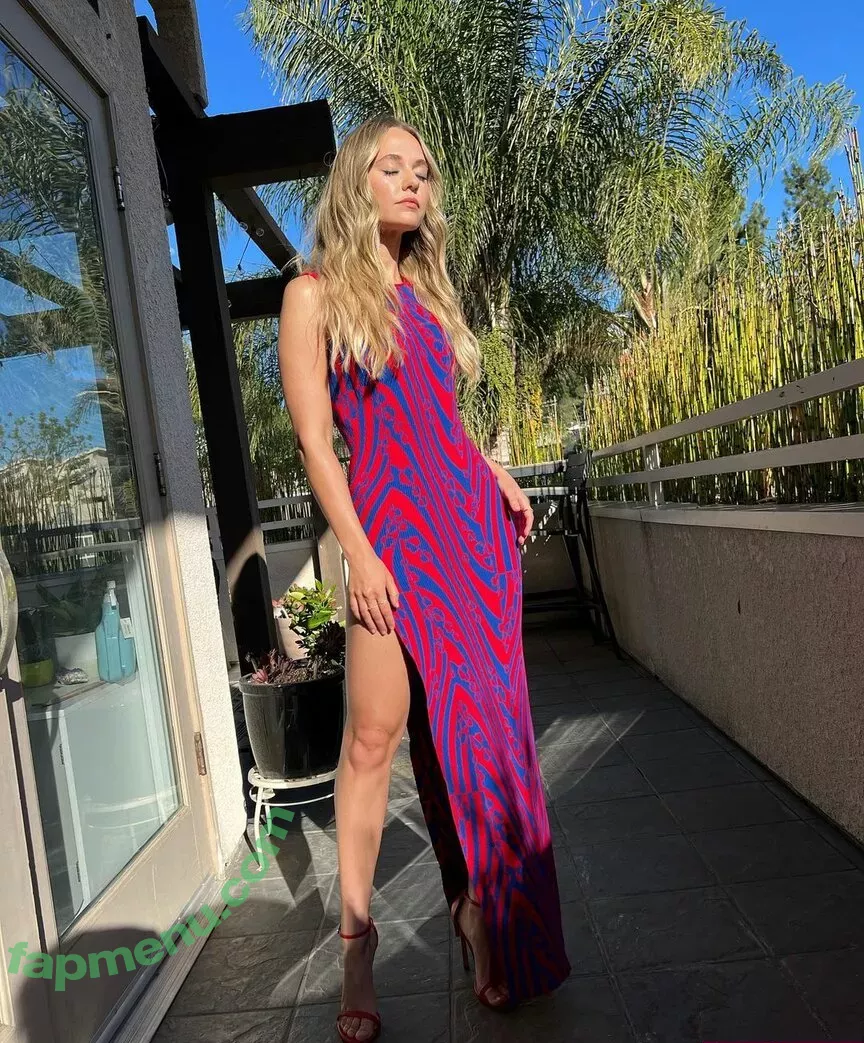 Madison Iseman nude photo #0059 (Jumanji / itsmsmadi / madisoniseman)