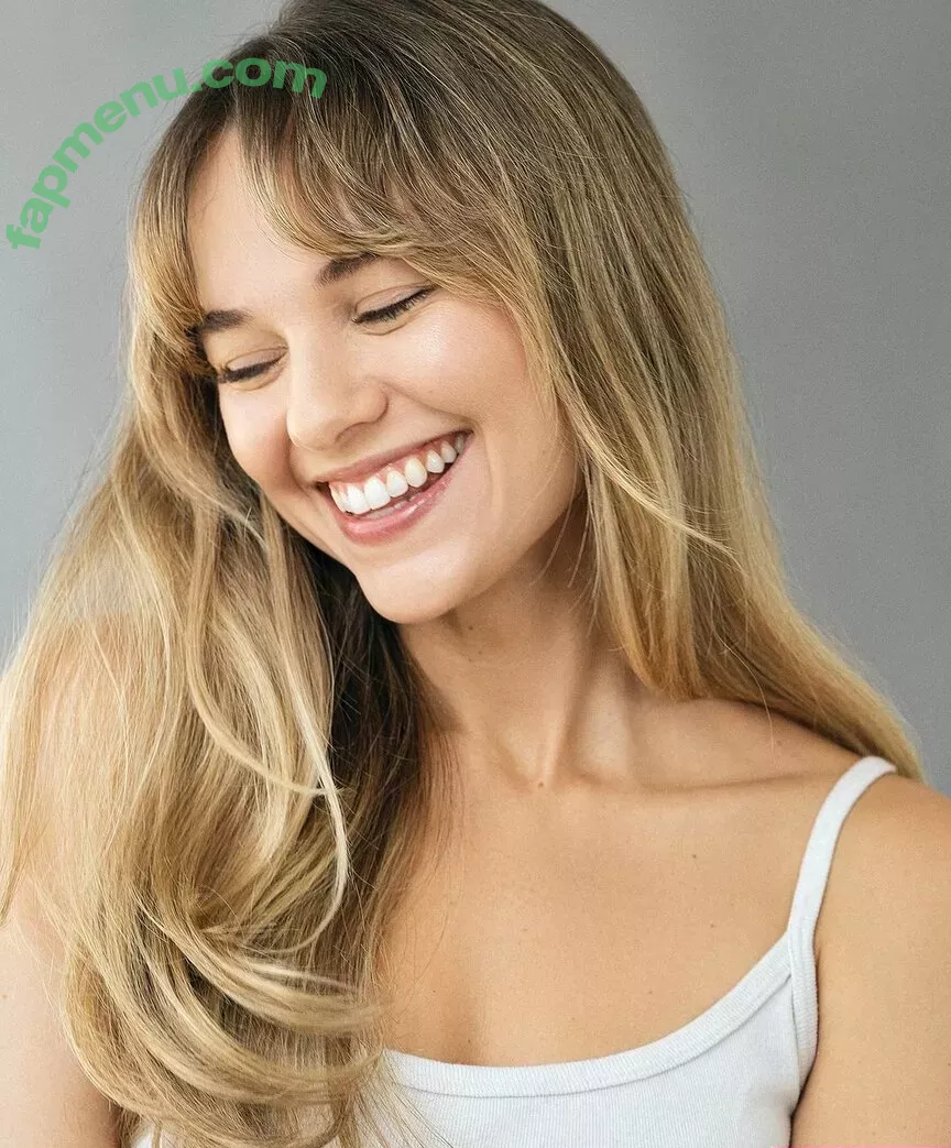 Madison Iseman nude photo #0320 (Jumanji / itsmsmadi / madisoniseman)