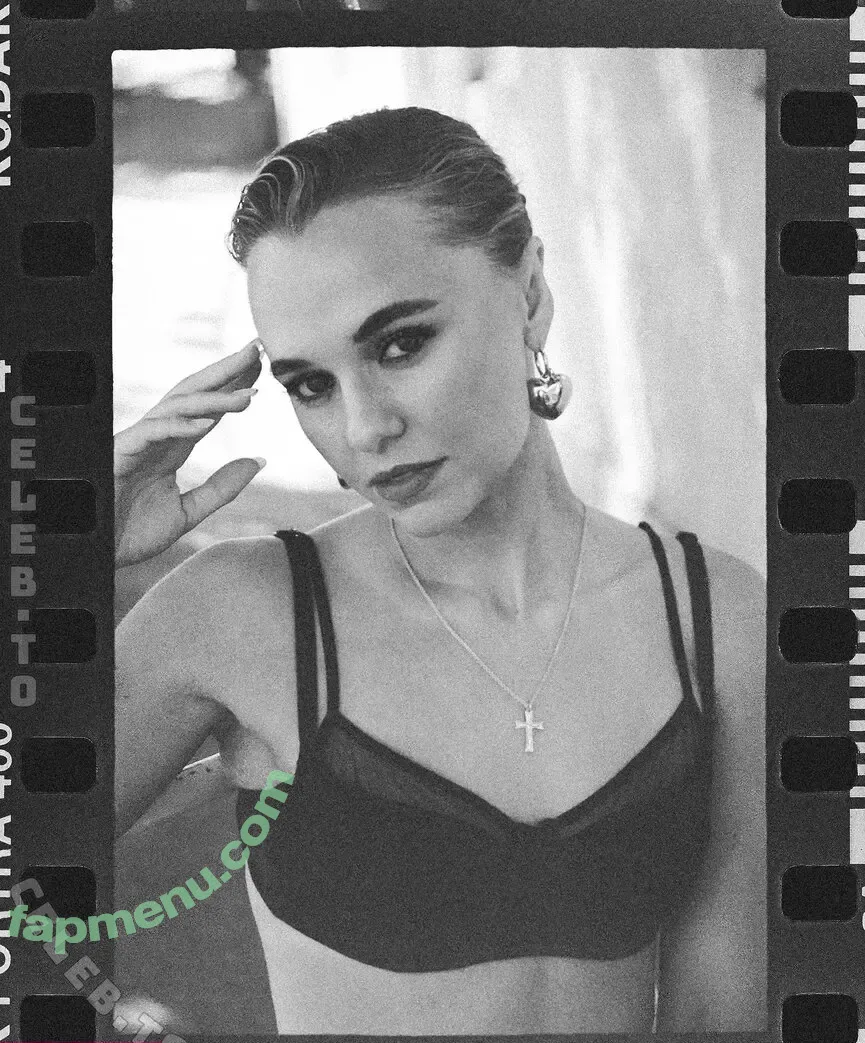 Madison Iseman nude photo #0563 (itsmsmadi / madisoniseman)