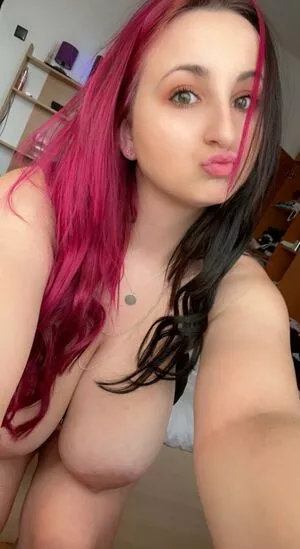 Madison Larra / madisonlarra / many_moods_of_maddie / me_larra nude photo #0116
