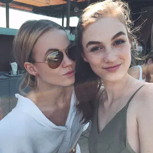 Madison Lintz / madisonlintz nude photo #0018
