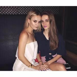 Madison Lintz / madisonlintz nude photo #0019