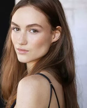 Madison Lintz / madisonlintz nude photo #0031