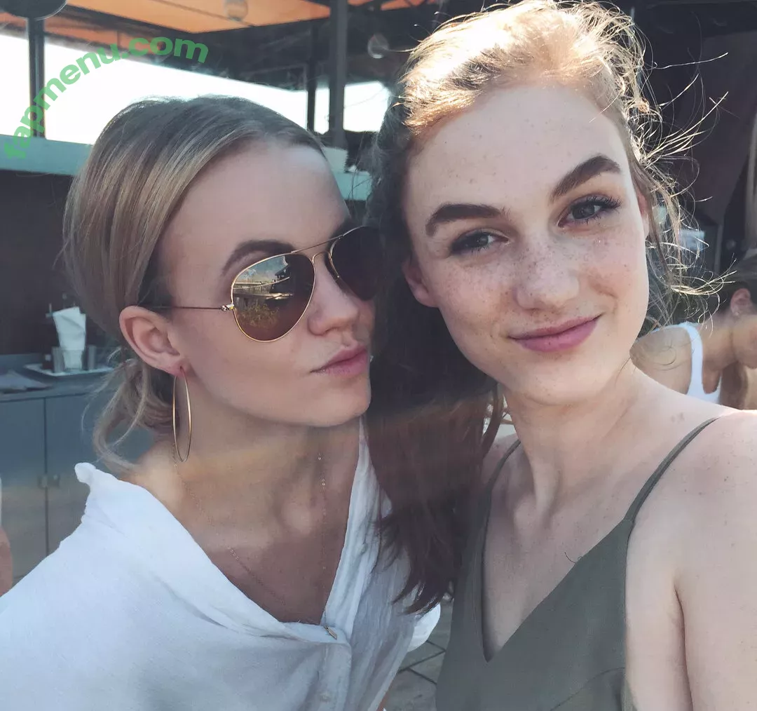 Madison Lintz nude photo #0018 (madisonlintz)