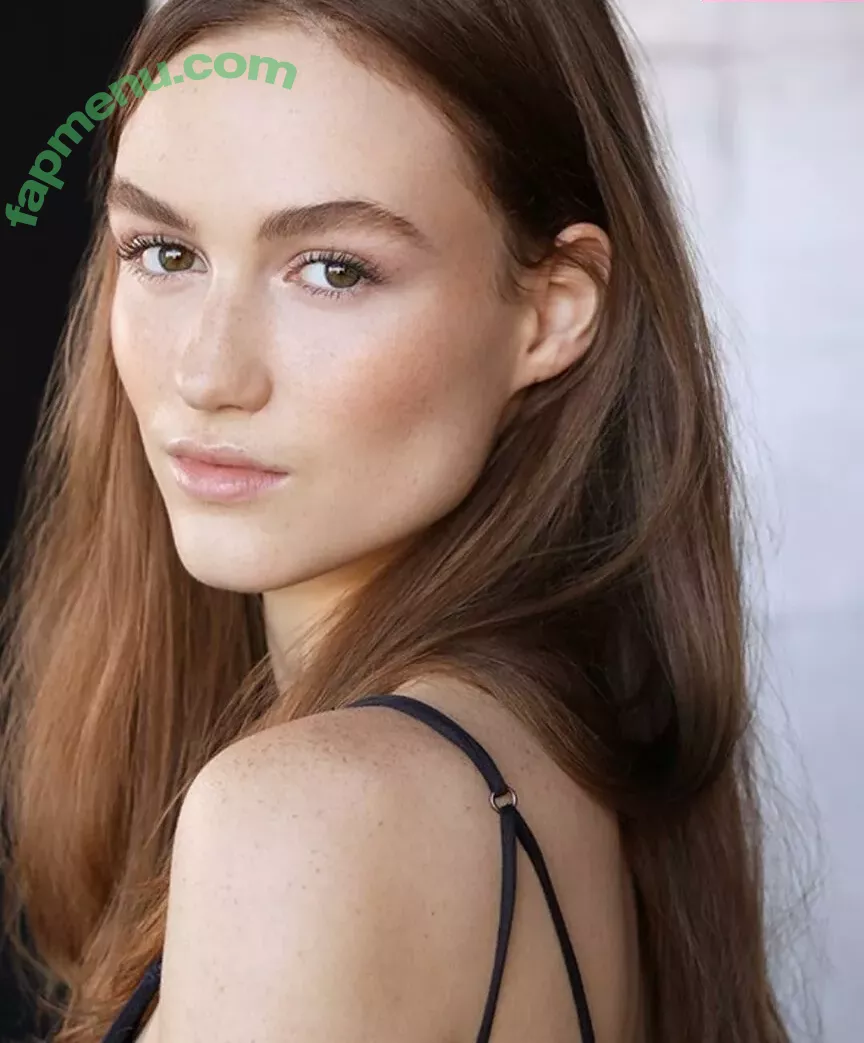 Madison Lintz nude photo #0031 (madisonlintz)