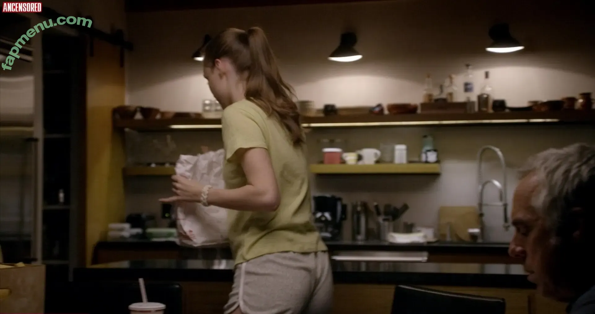 Madison Lintz nude photo #0224 (madisonlintz)
