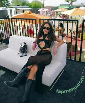 Madison Pettis / madisonpettis nude photo #0421