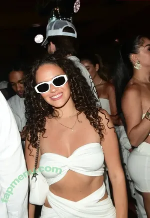 Madison Pettis / madisonpettis nude photo #0491