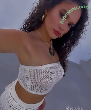 Madison Pettis / madisonpettis nude photo #0537