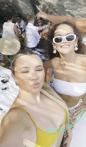 Madison Pettis / madisonpettis nude photo #0569