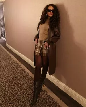 Madison Pettis / madisonpettis nude photo #0654