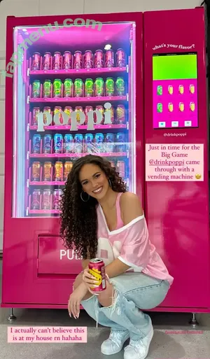 Madison Pettis / madisonpettis nude photo #0996