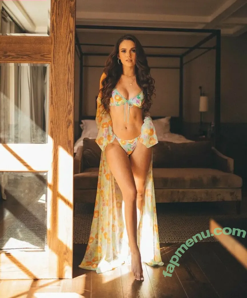 Madison Pettis nude photo #0149 (madisonpettis)