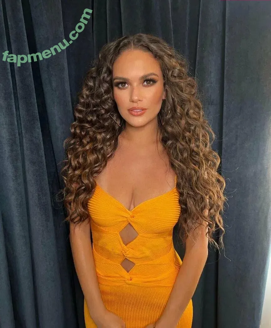 Madison Pettis nude photo #0220 (madisonpettis)