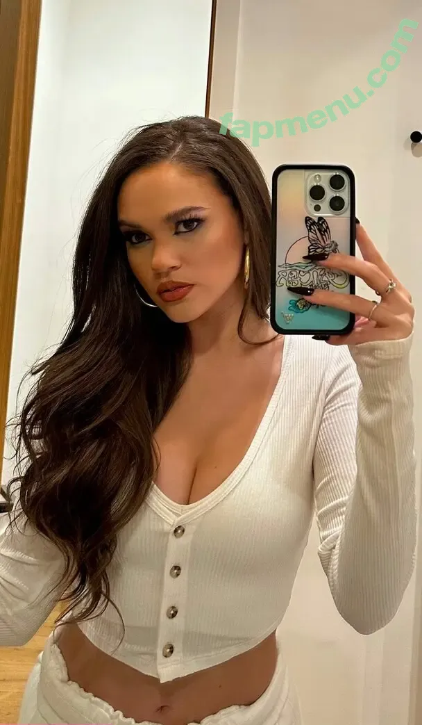 Madison Pettis nude photo #0321 (madisonpettis)