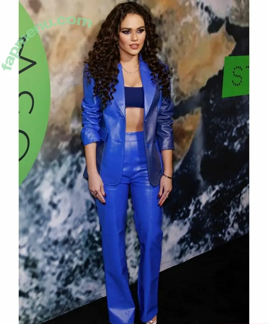 Madison Pettis nude photo #0362 (madisonpettis)