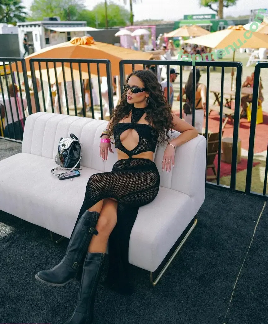 Madison Pettis nude photo #0420 (madisonpettis)