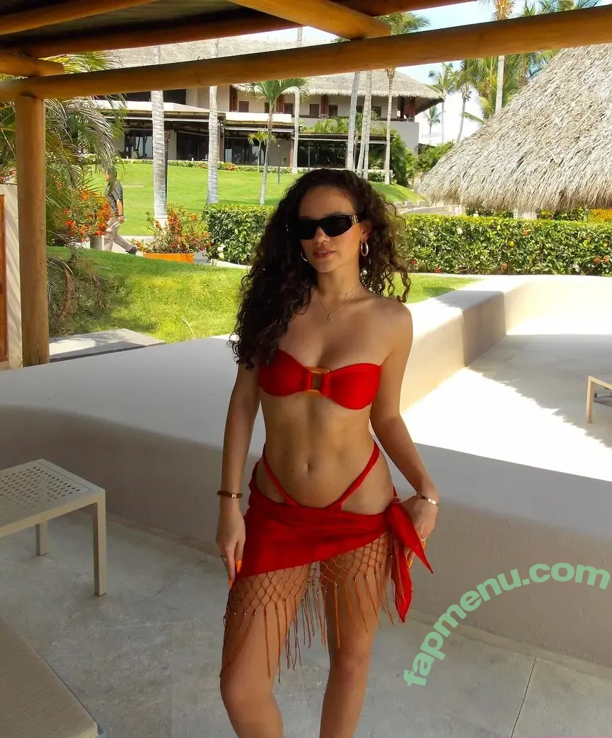 Madison Pettis nude photo #0472 (madisonpettis)