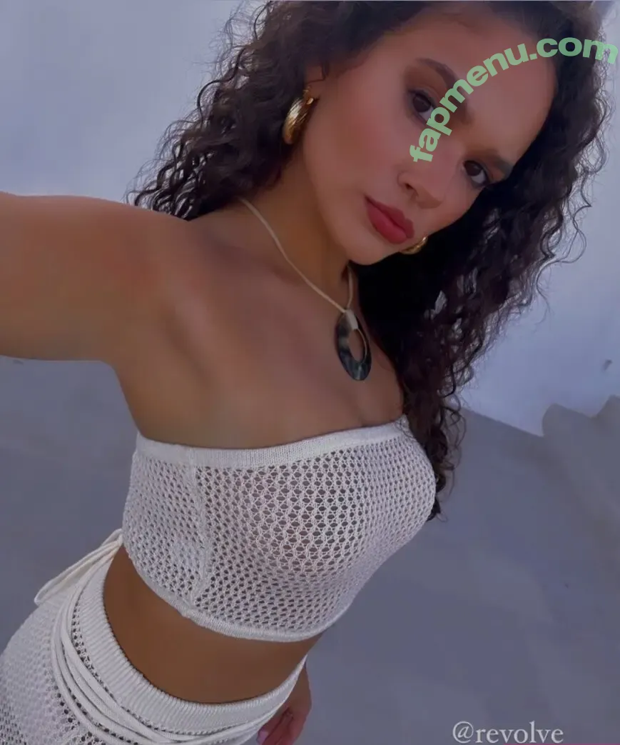 Madison Pettis nude photo #0537 (madisonpettis)