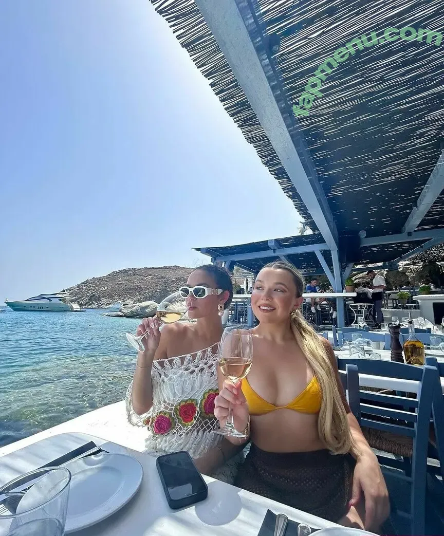 Madison Pettis nude photo #0558 (madisonpettis)