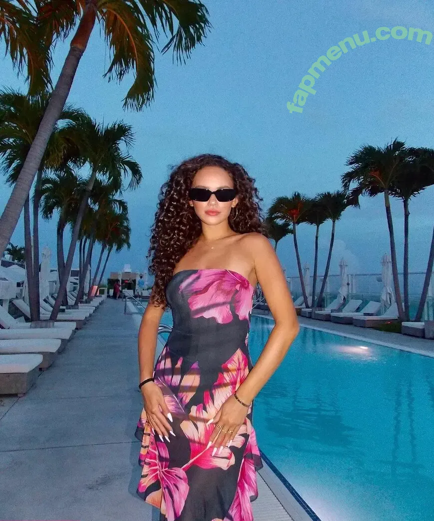 Madison Pettis nude photo #0589 (madisonpettis)