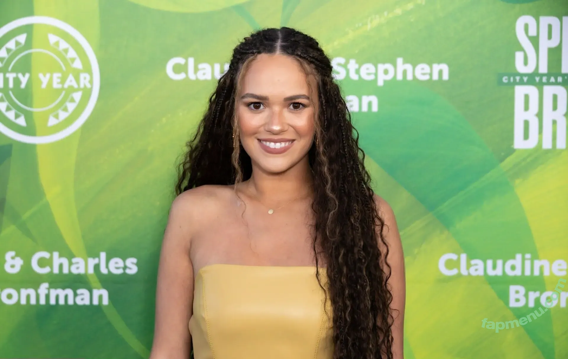 Madison Pettis nude photo #0747 (madisonpettis)