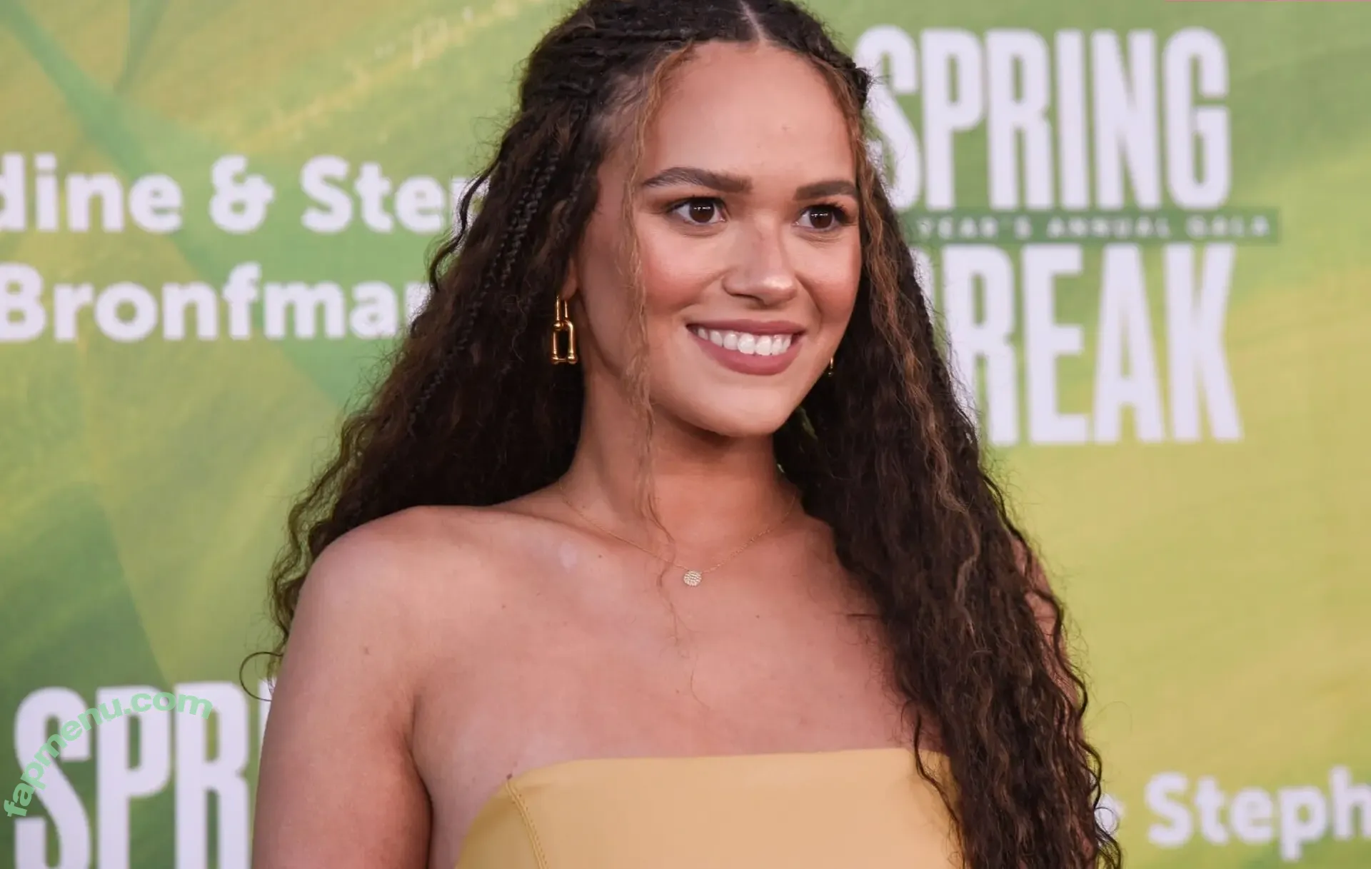 Madison Pettis nude photo #0750 (madisonpettis)